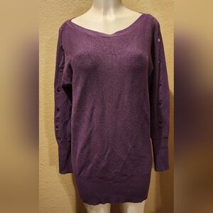 White House Black Market nwot sweater sz L  X-Long.  CLBBR